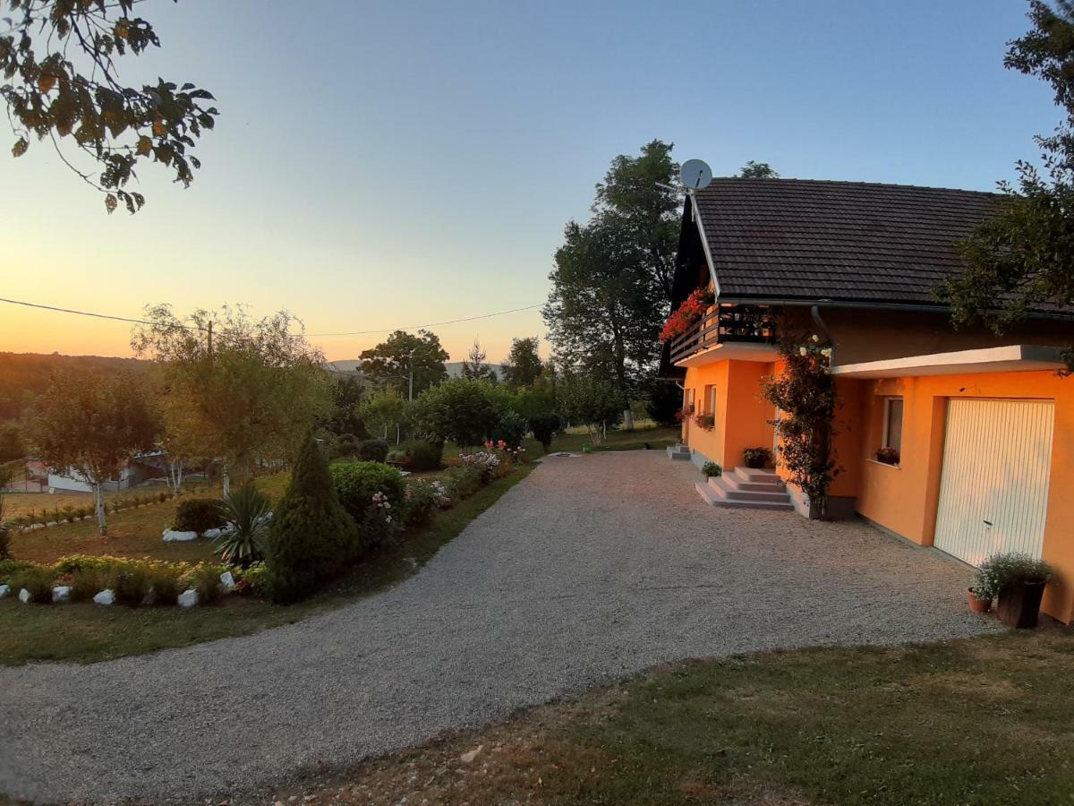 House Jelena&Marija Apartment Раковица Екстериор снимка