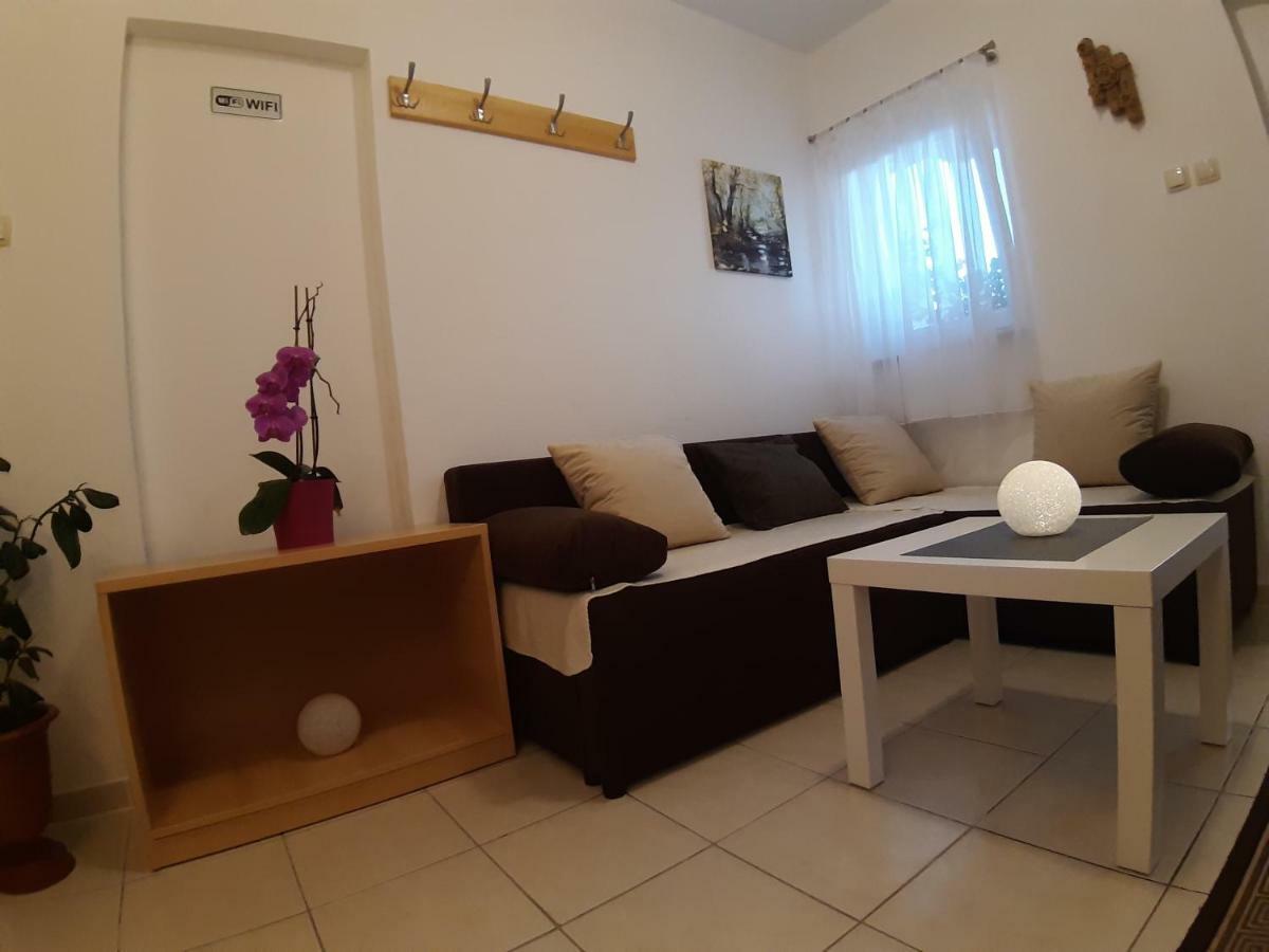 House Jelena&Marija Apartment Раковица Екстериор снимка