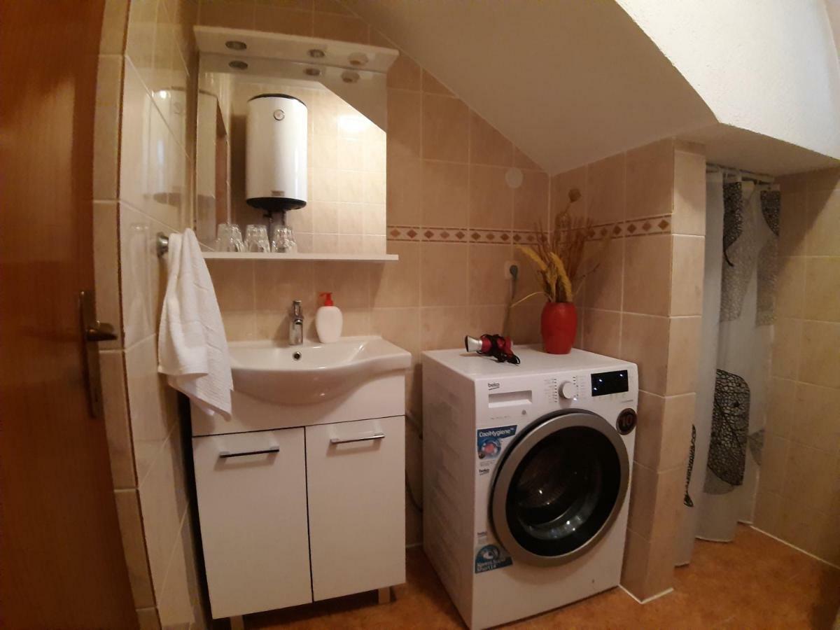 House Jelena&Marija Apartment Раковица Екстериор снимка