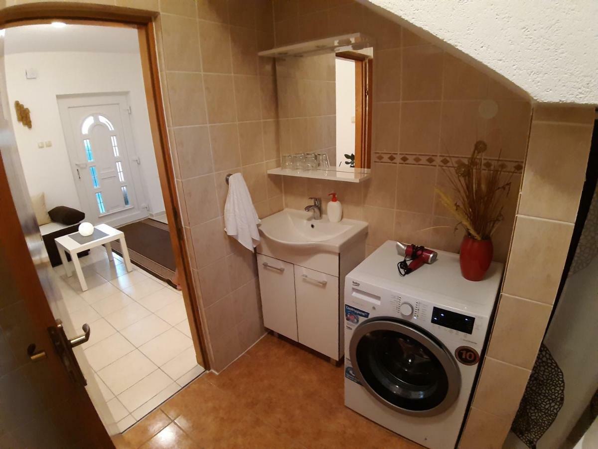 House Jelena&Marija Apartment Раковица Екстериор снимка